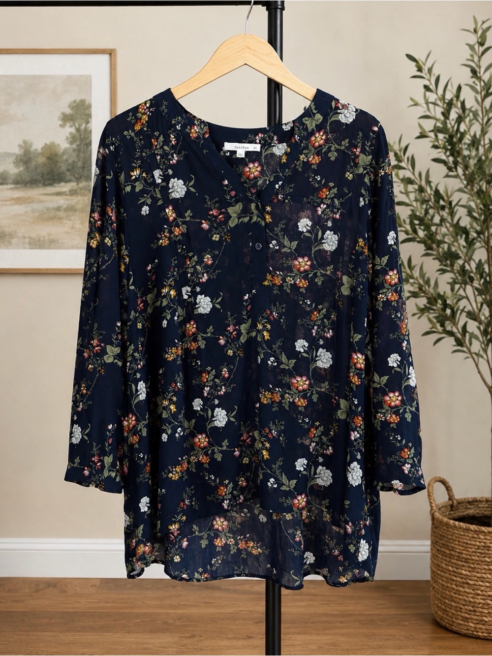 fun 2 fun Navy Floral Button-Front Tunic Blouse